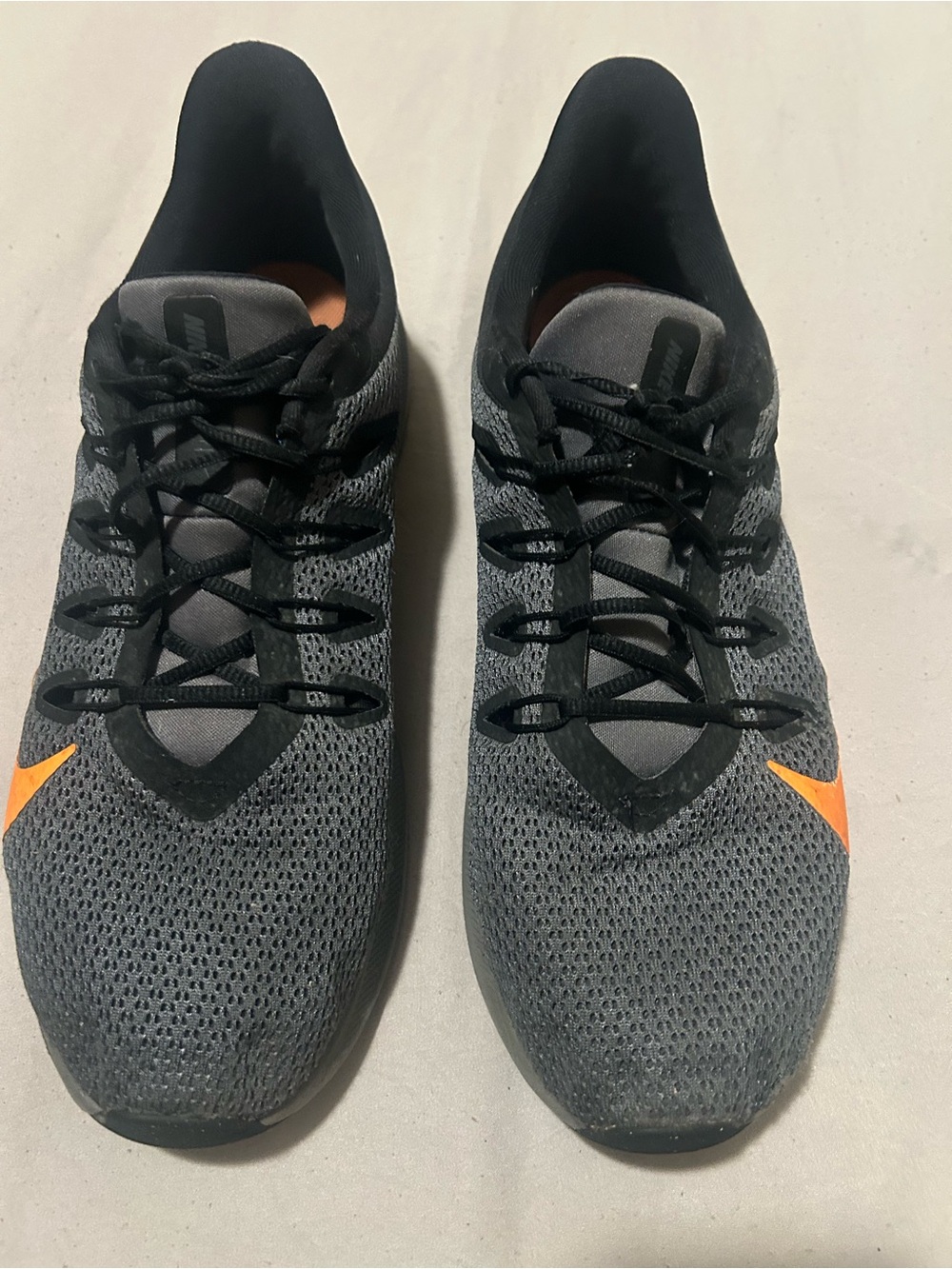 Nike Men's Gray and Orange Athletic Running Shoes